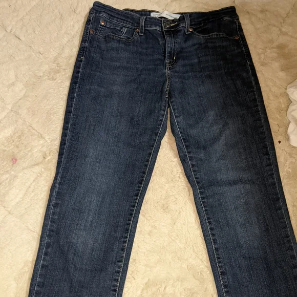 Levi's jeans - Picture 2 of 3